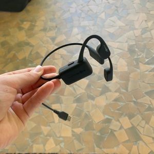 Afterschokz xtrainer headphones